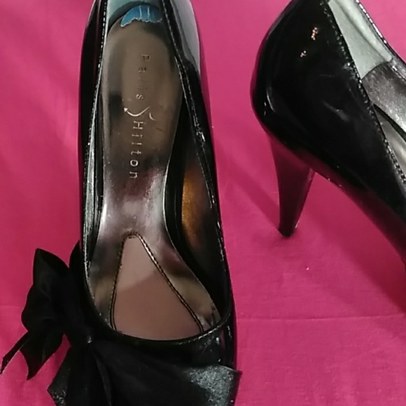🍊Paris Hilton Black Peep-Toe 4" Pumps w/Bow - Picture 3 of 8